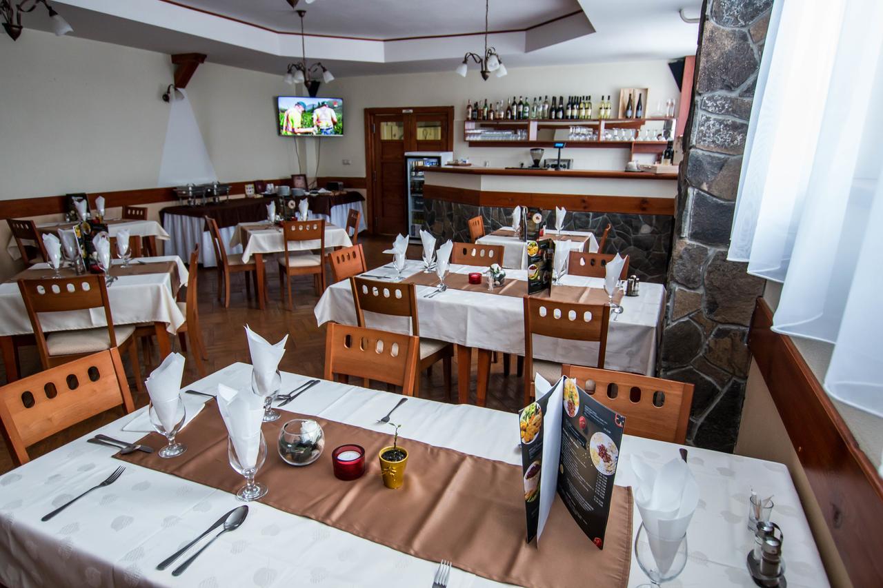 Penzion Fit - Contactless Check In Zvolen Exterior photo